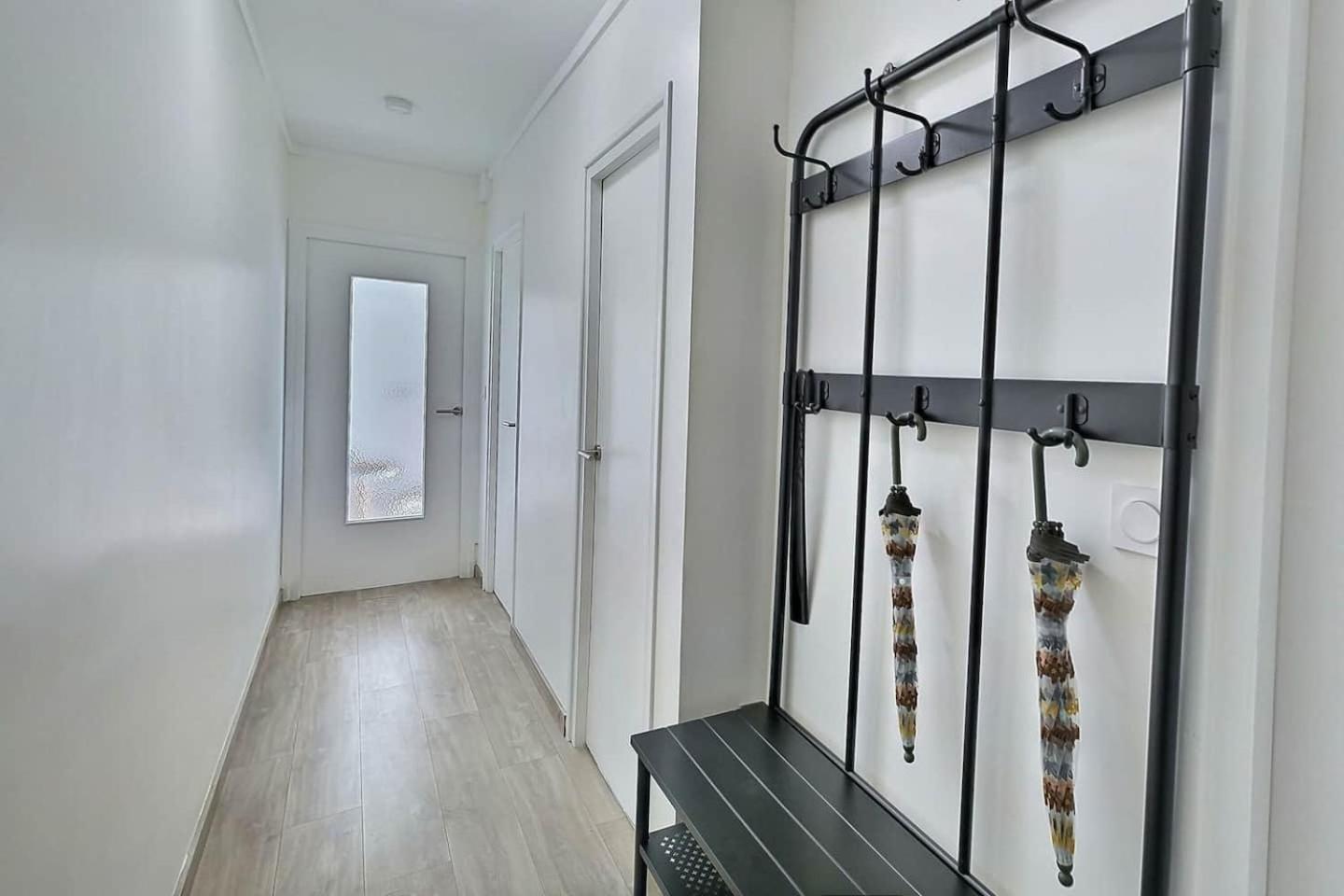 Le Voltaire - Balcon - 2 Chb - 3 Lits - 2 Min Gare Et Cente-Ville - Mon Groom تروي المظهر الخارجي الصورة